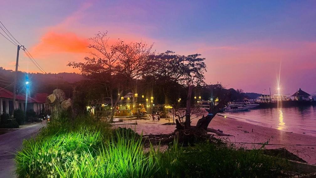 Minnie Seaview Resort Koh Samet Exteriör bild