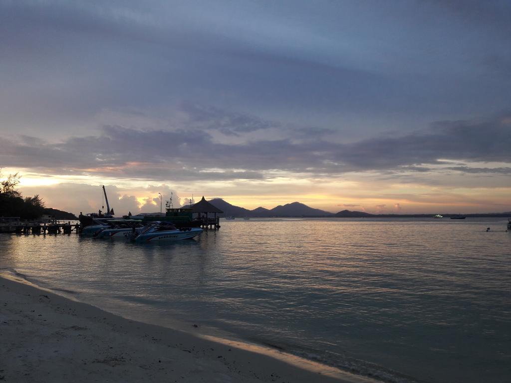 Minnie Seaview Resort Koh Samet Exteriör bild